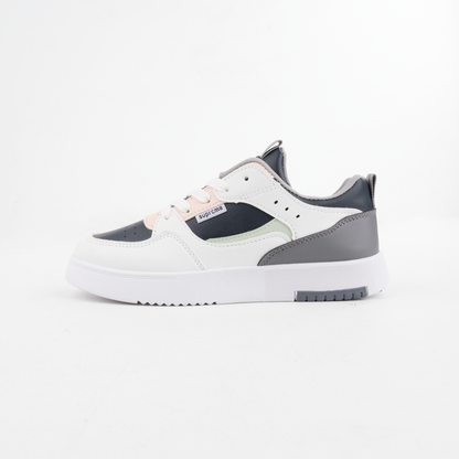 Women's Flat Sneakers