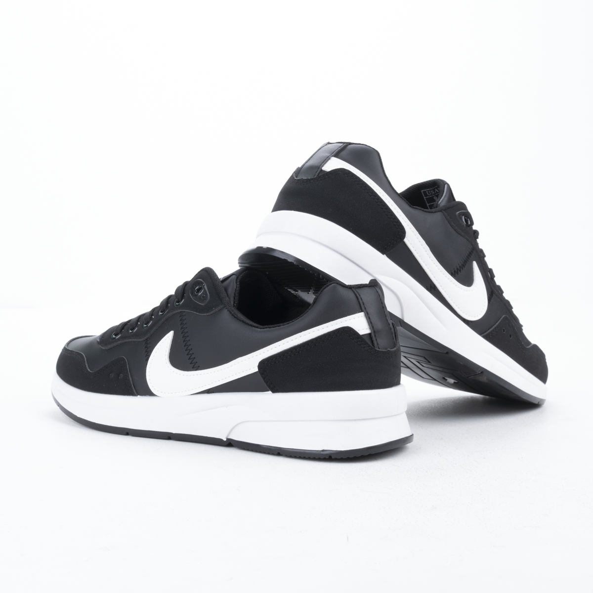 Nike Men’s Sneakers