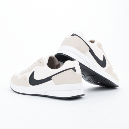 Nike Men’s Sneakers